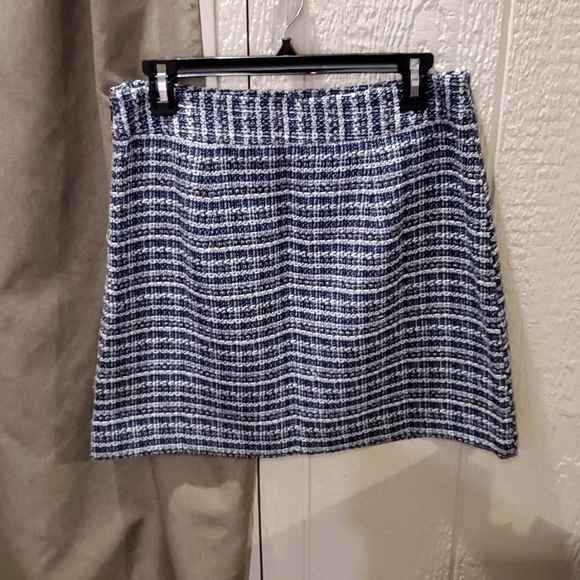 Loft skirt - Picture 2 of 2